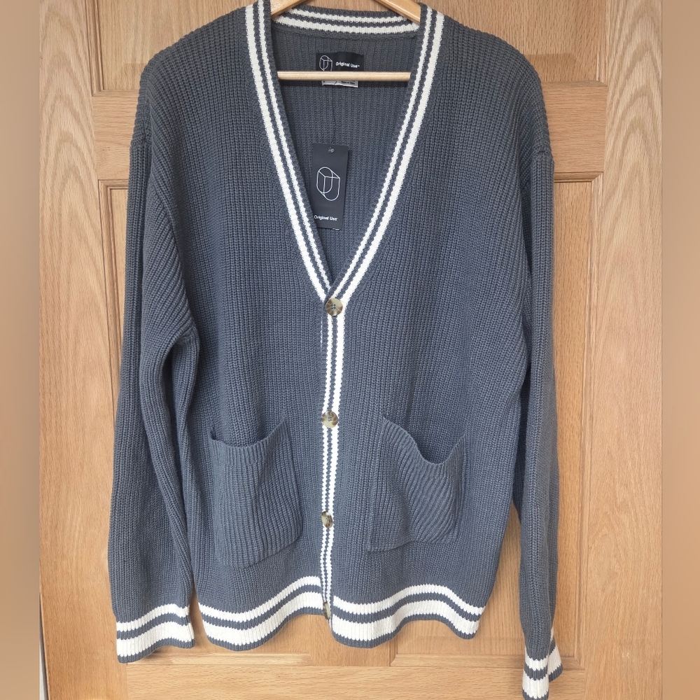 Original Use Gray‎ Cardigan with White Size Small